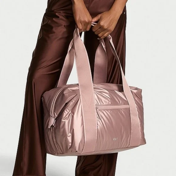 NWT! Victoria's Secret Large Pink Travel Duffle Bag - Picture 4 of 12